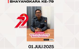 Koordinator Sekretariat Bawaslu Kota Palembang, M. Chandra, menyampaikan pesan kelembagaan dalam peringatan HUT Bhayangkara ke-79, Selasa (1/7).