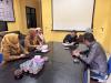 Koordinator Divisi Sumber Daya Manusia, Organisasi dan Diklat (SDMOD) Bawaslu Kota Palembang Yusnar dan Koordinator Divisi Penanganan Pelanggaran, Data dan Informasi (PPDatin) Efan Yutawan menerima tim Badan Kesbangpol Kota Palembang di Kantor Bawaslu Kota Palembang, Senin (19/10/2026). (Foto: Humas Bawaslu Kota Palembang)